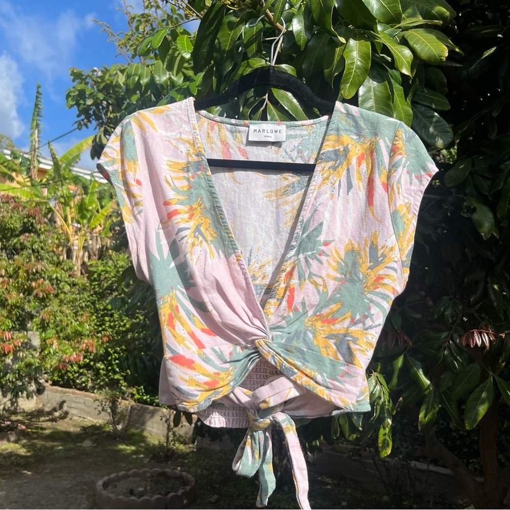 MARLOWE light‎ pink linen rayon blend tie front cutout short sleeve blouse
